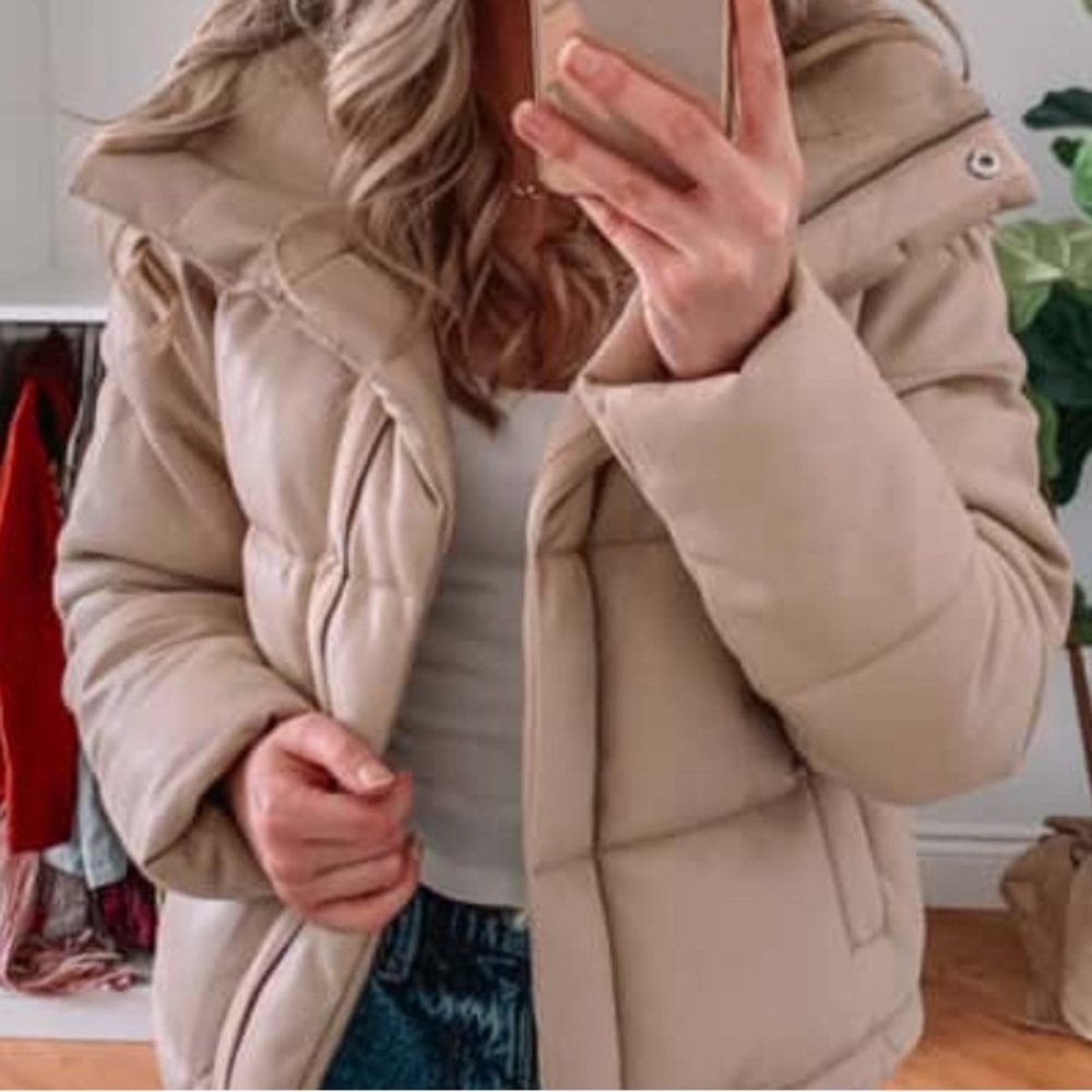 Abercrombie Vegan Leather Puffer - Tan